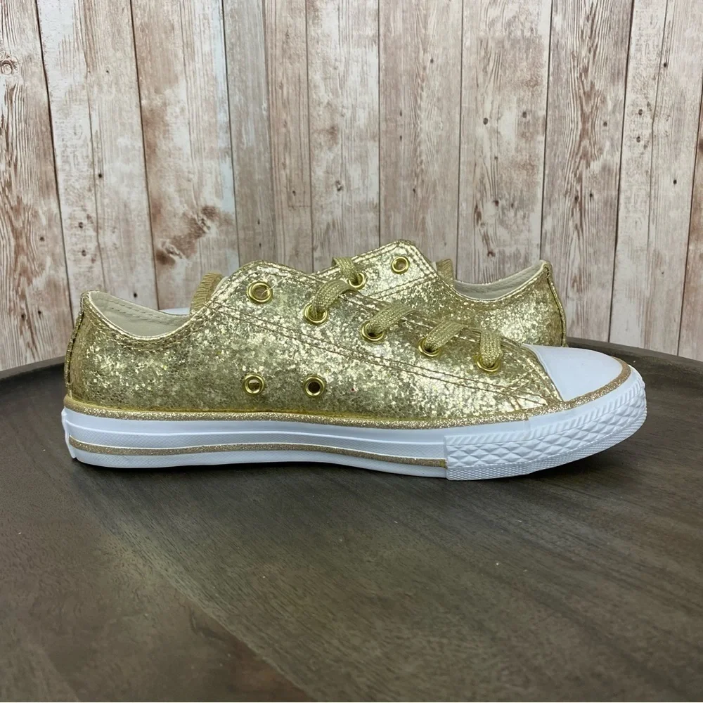 Converse‎ CTAS Ox Light Gold Low Top Sneakers Size 3 Youth